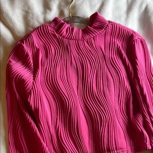 SHEIN Pink Textured Crop Top